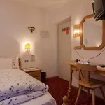 Hotel Digonera Historic 3*