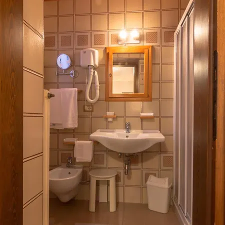 Digonera Historic ホテル 3*