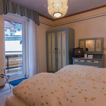 Digonera Historic ホテル