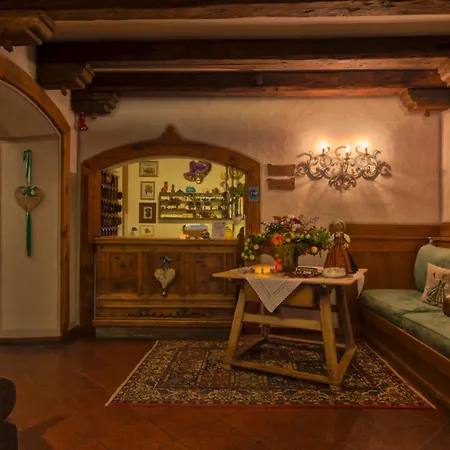 Digonera Historic Ξενοδοχείο 3*